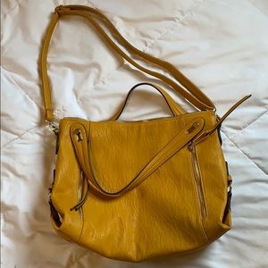 Mustard purse